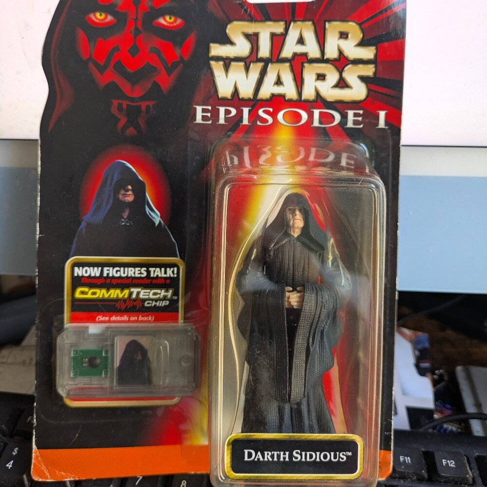 Star Wars Episode 1 DARTH SIDIOUS Action Figure 1998 Collection 2 Comm Tech Chip